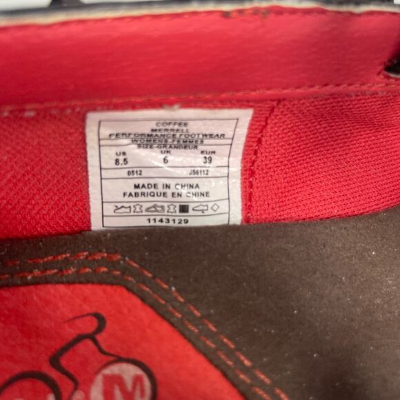 Merrell Chocolate Heels with Scarlet Interior - Picture 4 of 14